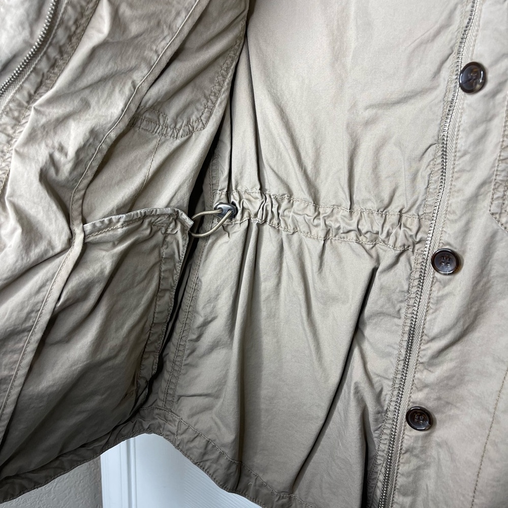 Utility Lightweight Jacket - Picture 6 of 13